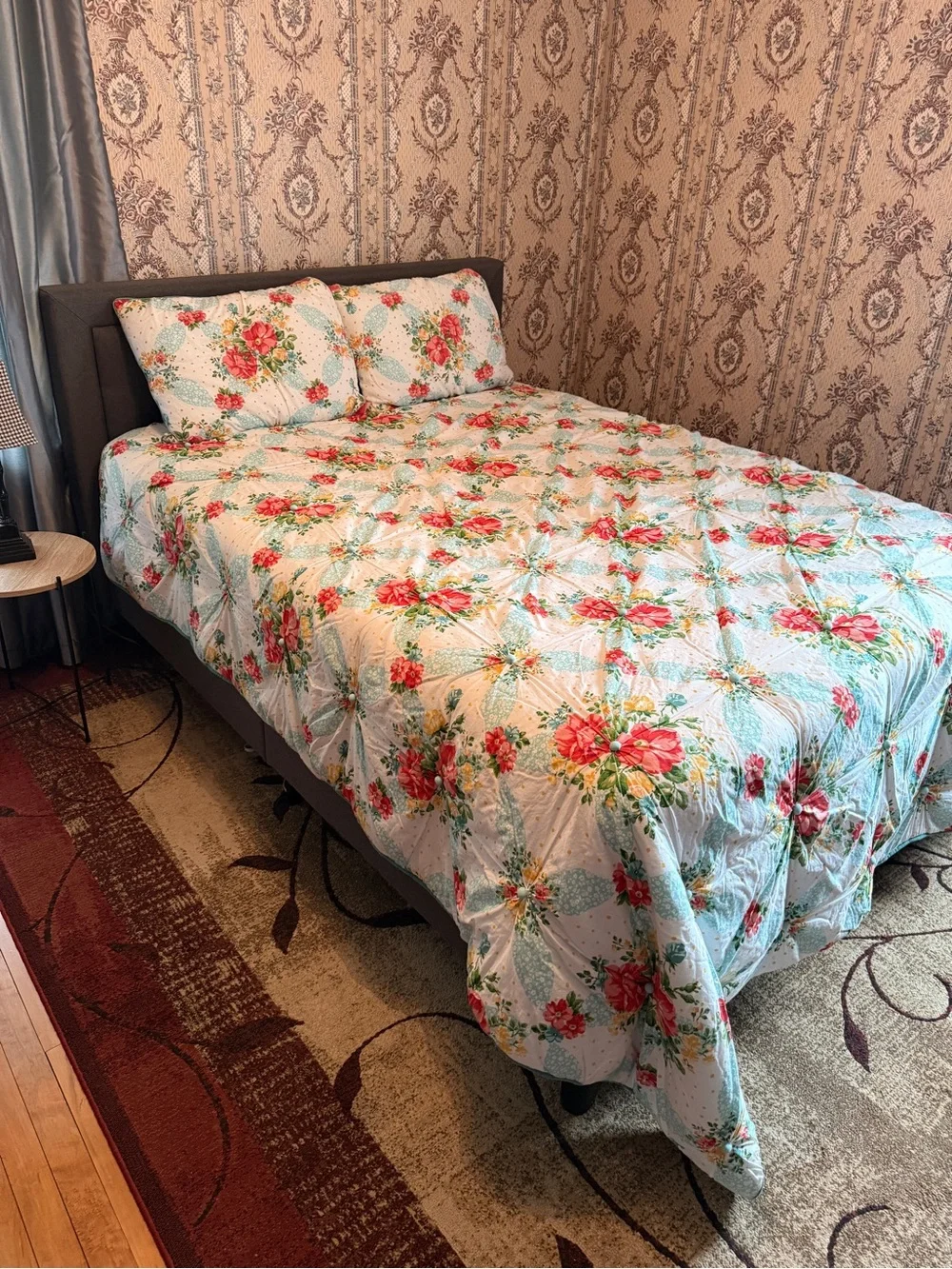 Pioneer Woman Floral Patchwork Comforter Set in Coral and Mint
